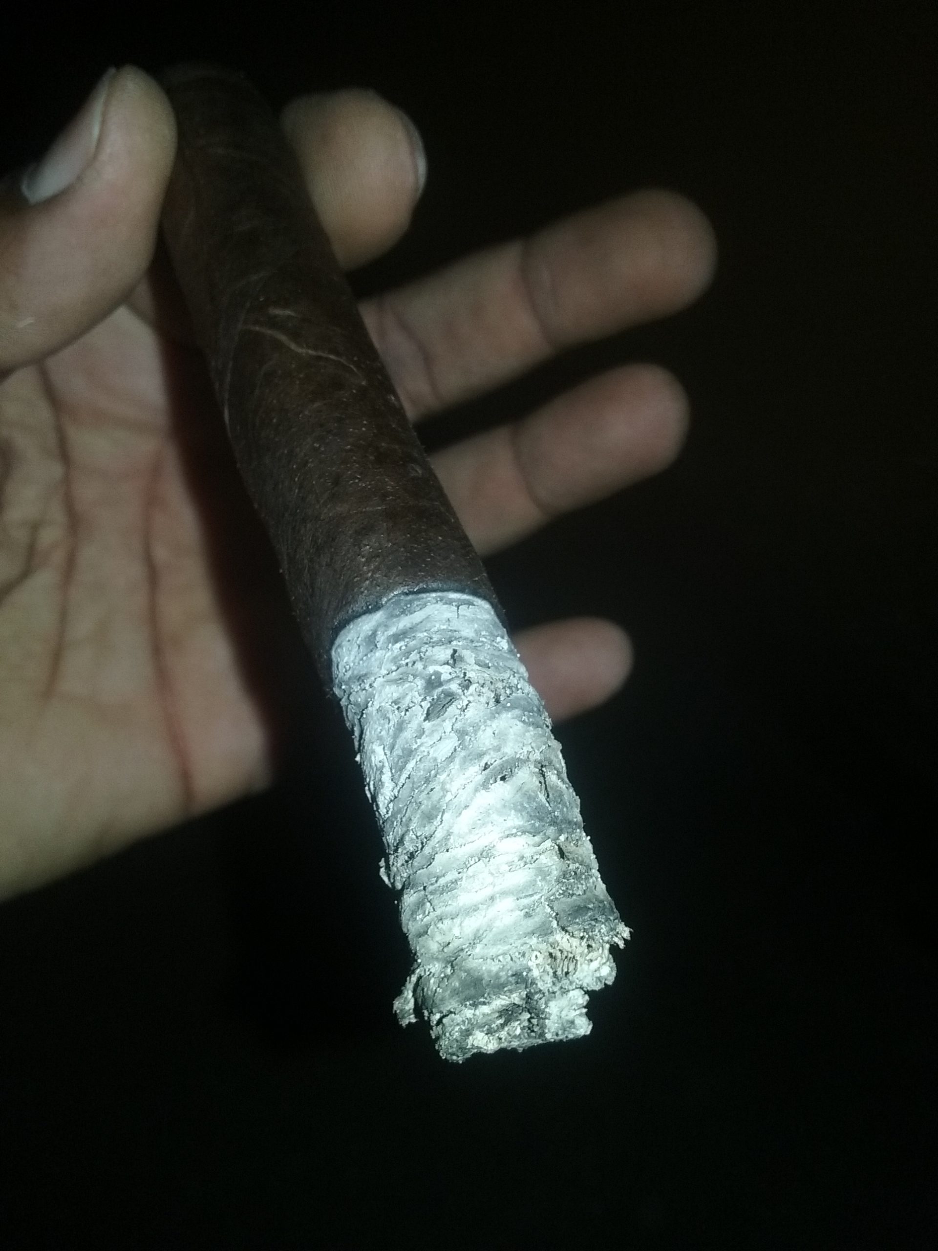 Blind Cigar Review